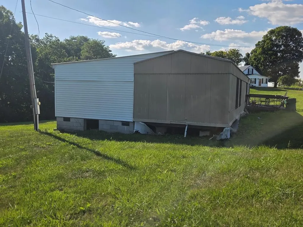 1737 Tea Run Road Ewing KY 41039