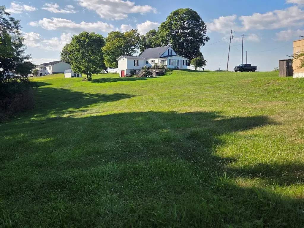 1737 Tea Run Road Ewing KY 41039