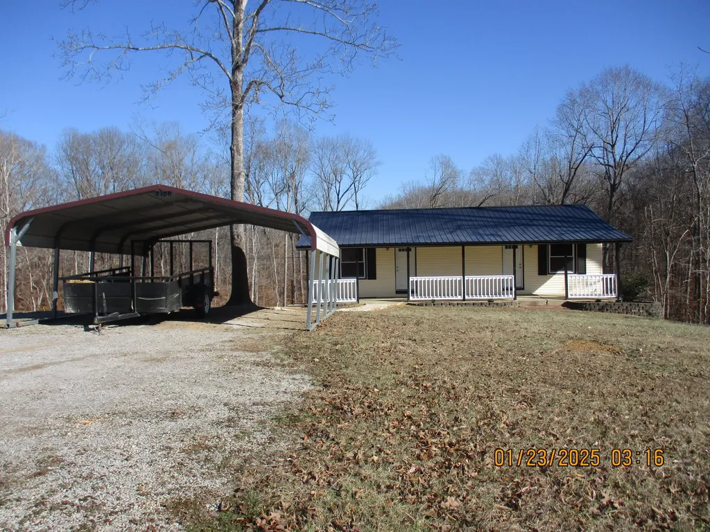 2306 Rockcastle Road Cadiz KY 42211