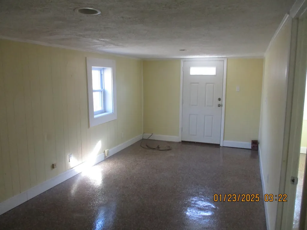 2306 Rockcastle Road Cadiz KY 42211