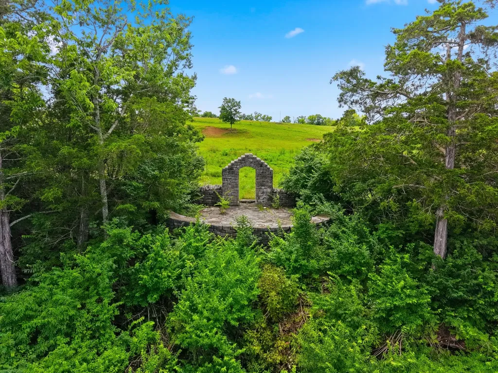 510 - 612 Quisenberry Lane Winchester KY 40391