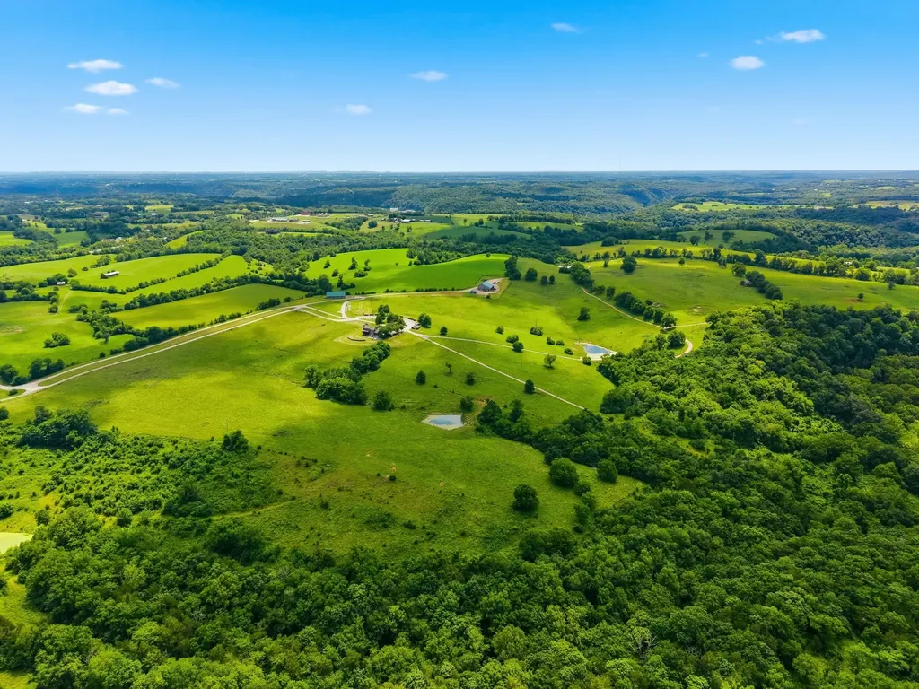 510 - 612 Quisenberry Lane Winchester KY 40391