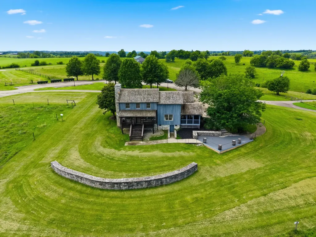 510 - 612 Quisenberry Lane Winchester KY 40391