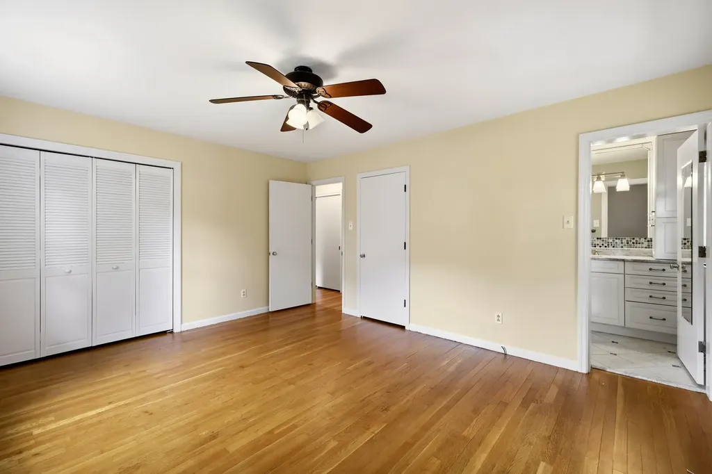 3433 Lansdowne Drive Lexington KY 40517