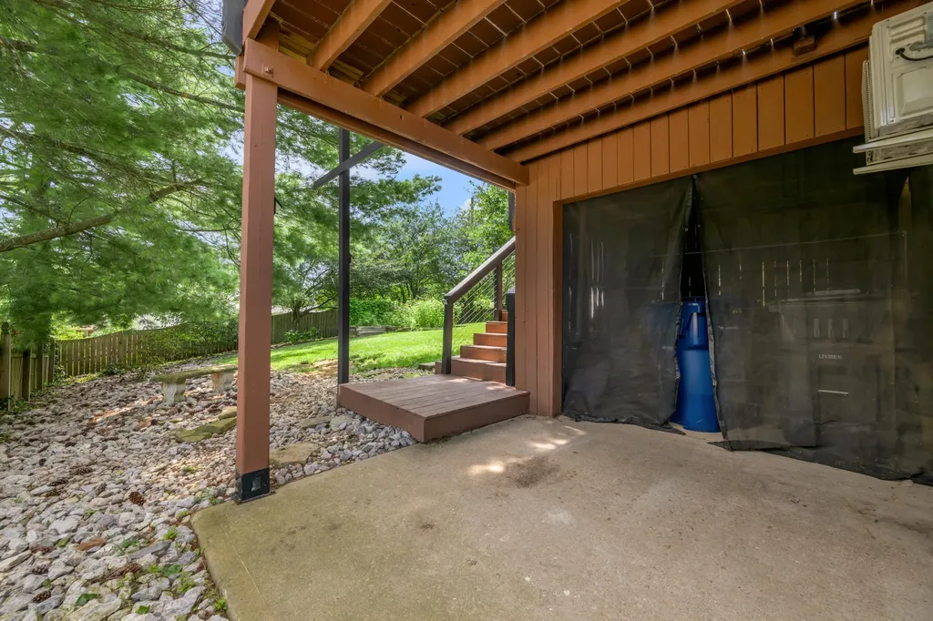 1100 Pepperhill Circle Lexington KY 40502