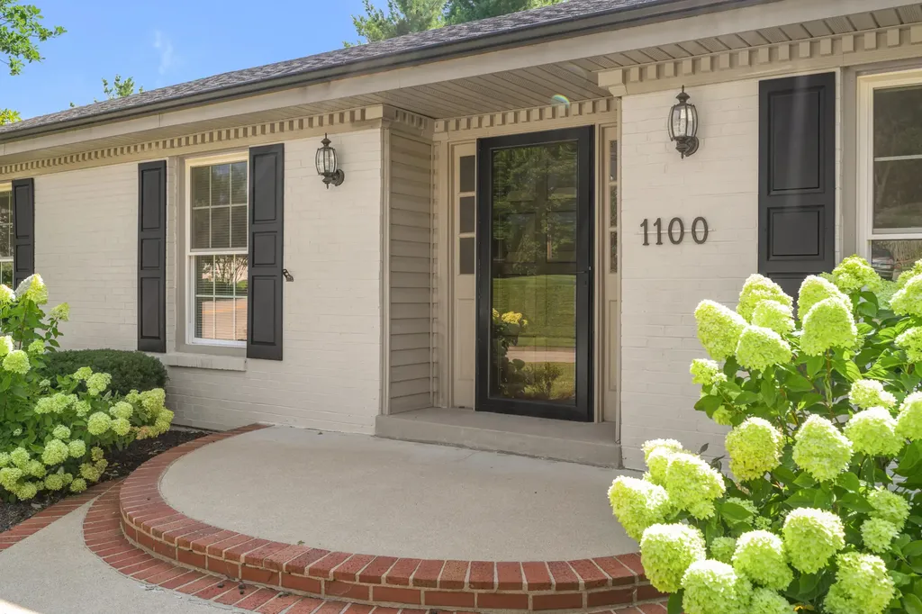 1100 Pepperhill Circle Lexington KY 40502