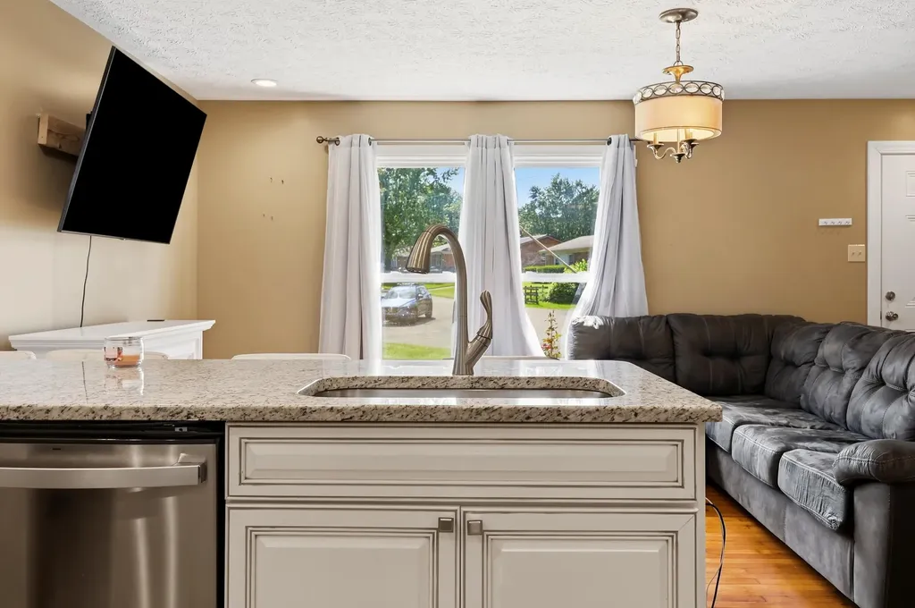 933 Westwood Court Danville KY 40422