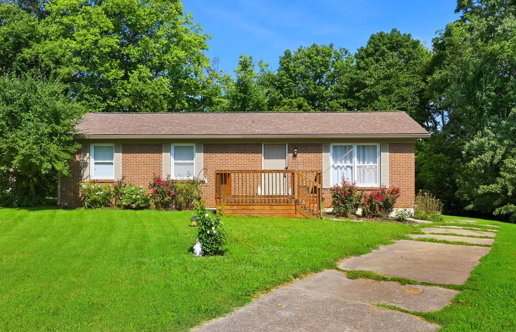 933 Westwood Court Danville KY 40422