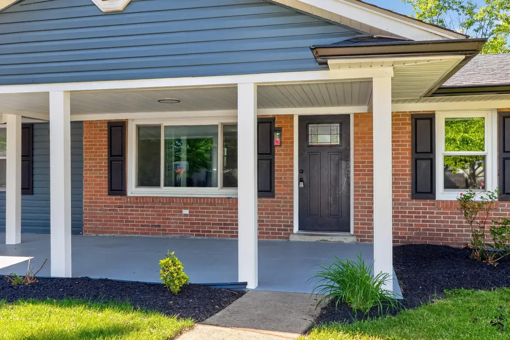 504 Barberry Lane Nicholasville KY 40356