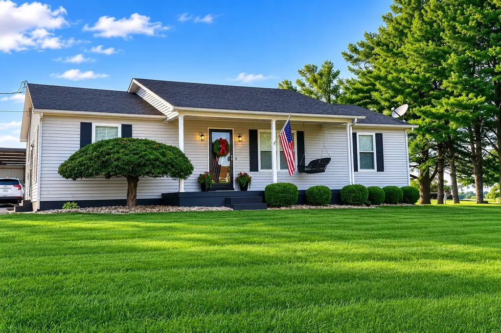97 Kidwell Road Ewing KY 41039