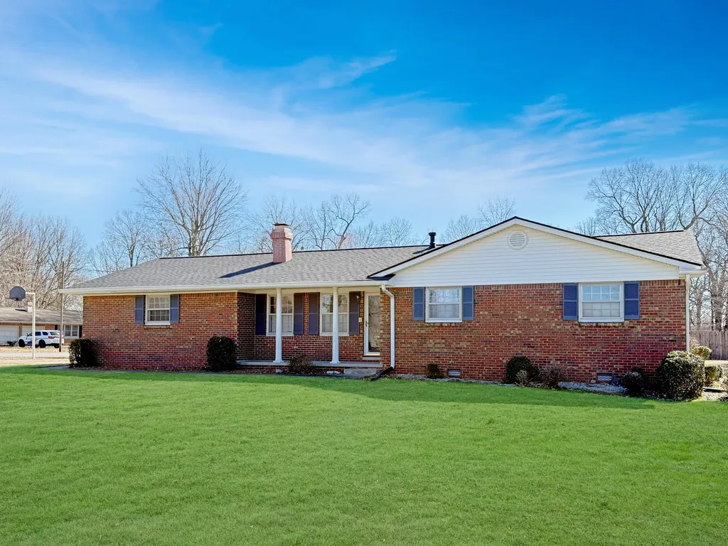 6815 Greenfield Drive Paducah KY 42003
