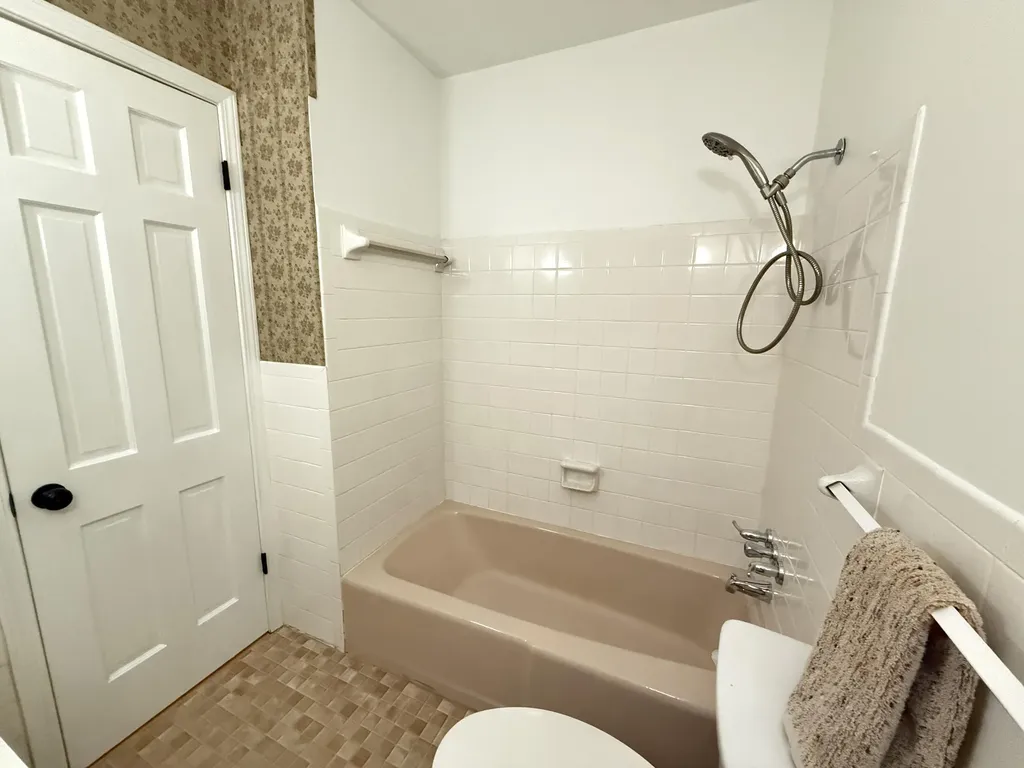 6815 Greenfield Drive Paducah KY 42003