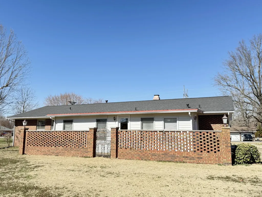 6815 Greenfield Drive Paducah KY 42003