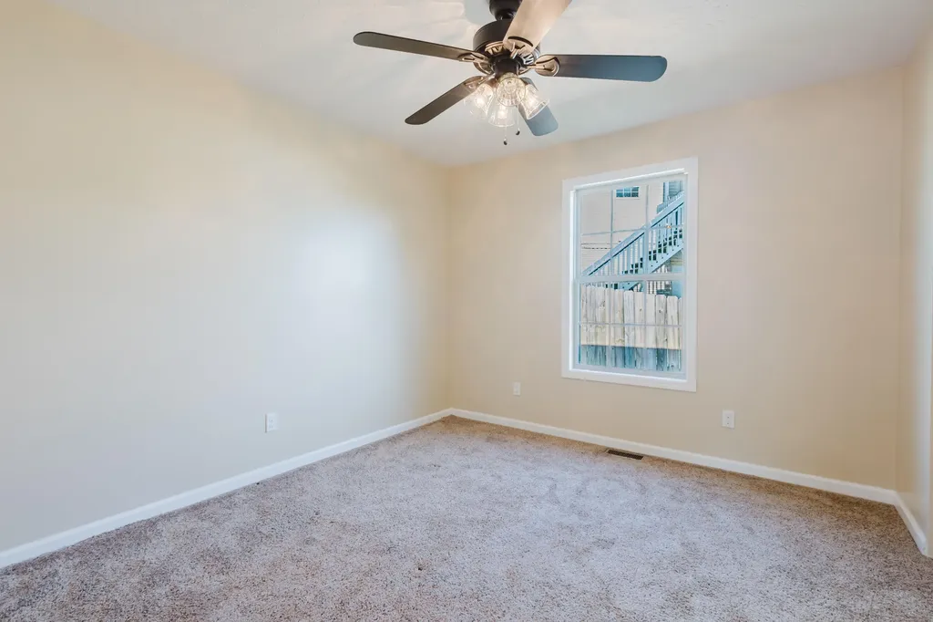 105 Newport Lane Berea KY 40403