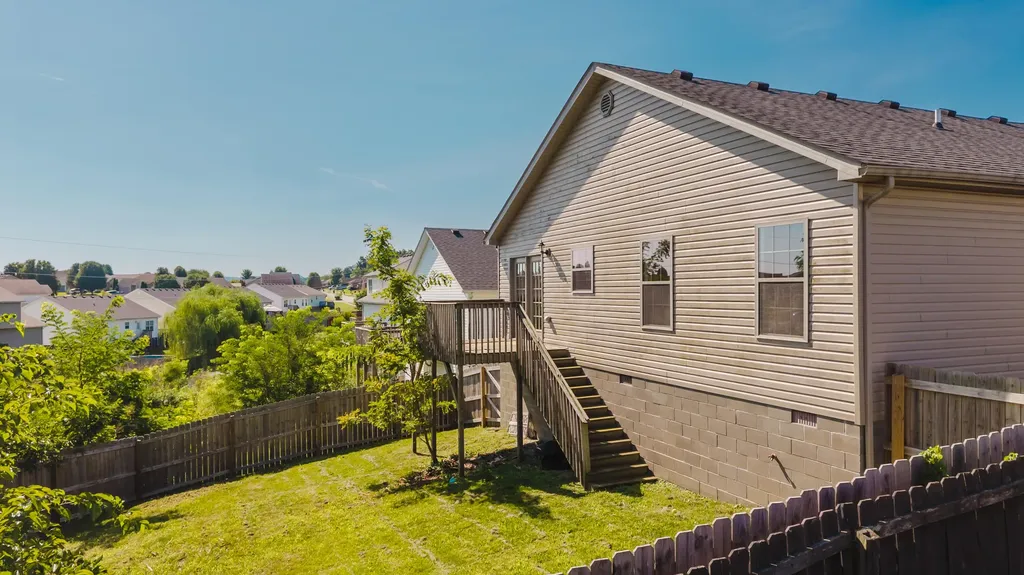 105 Newport Lane Berea KY 40403