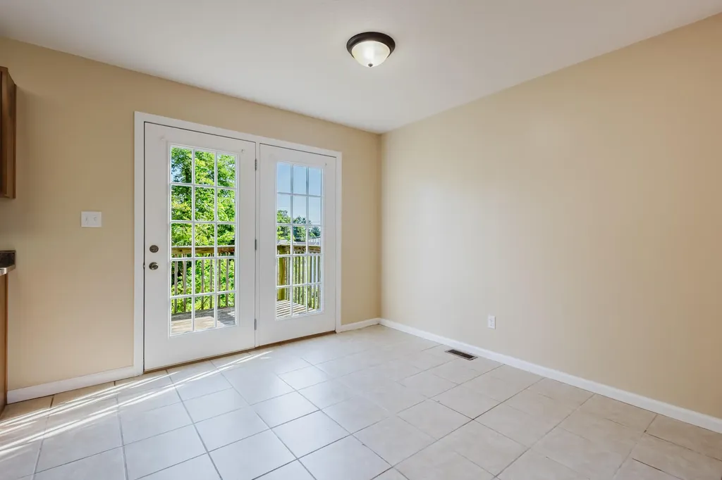 105 Newport Lane Berea KY 40403