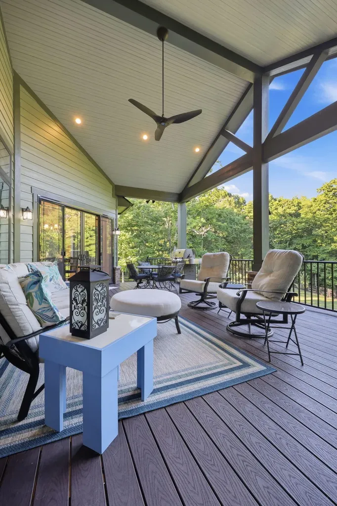 202 Deerfield Circle Nicholasville KY 40356