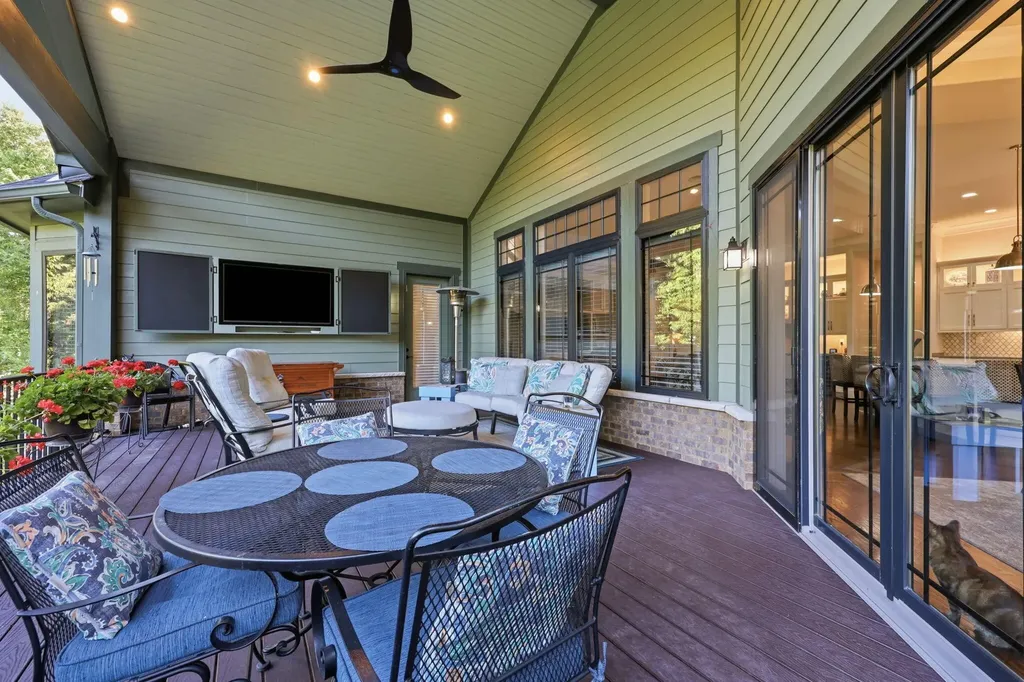 202 Deerfield Circle Nicholasville KY 40356