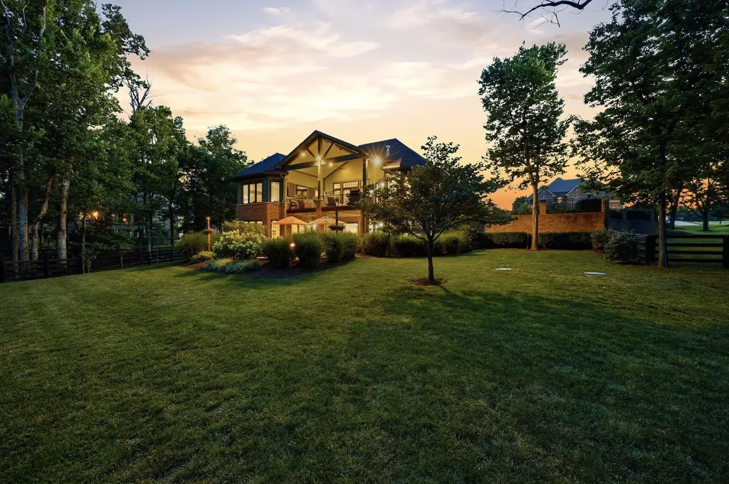 202 Deerfield Circle Nicholasville KY 40356