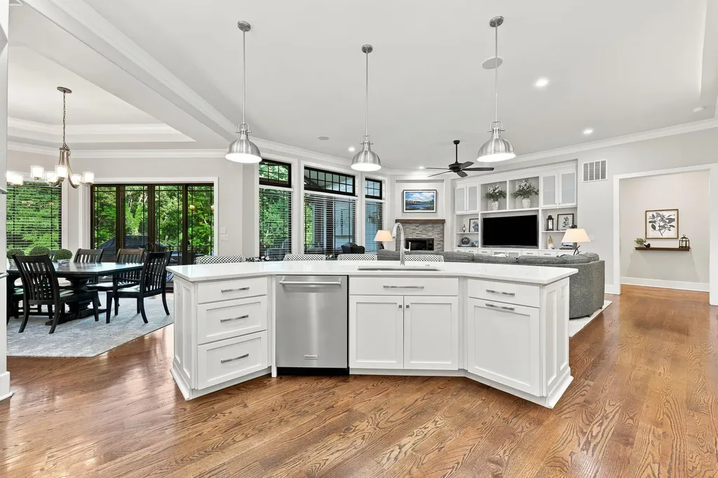 202 Deerfield Circle Nicholasville KY 40356