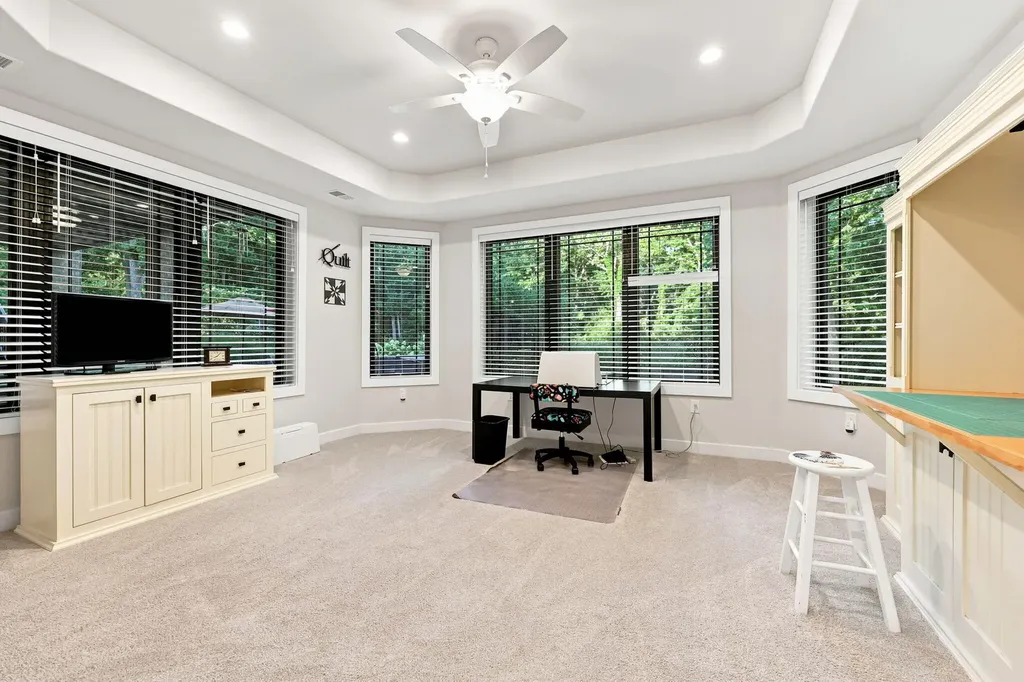 202 Deerfield Circle Nicholasville KY 40356