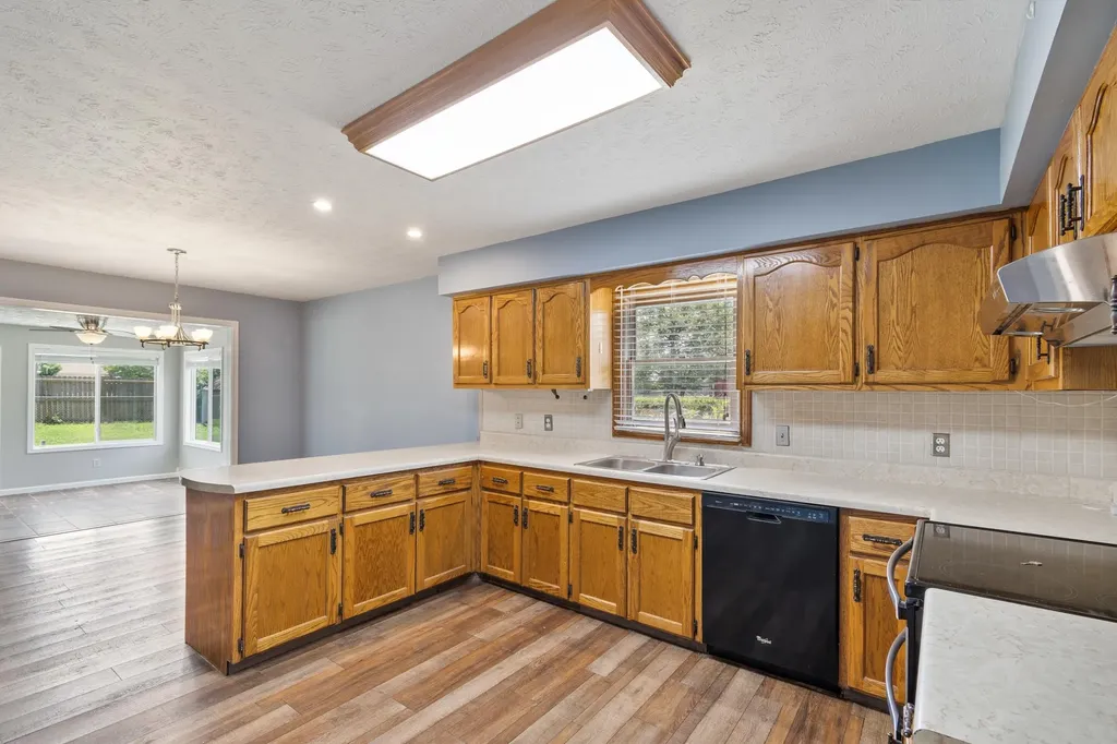 129 Ferry Road Somerset KY 42503