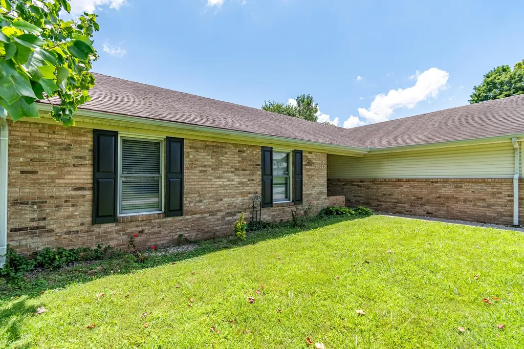 129 Ferry Road Somerset KY 42503