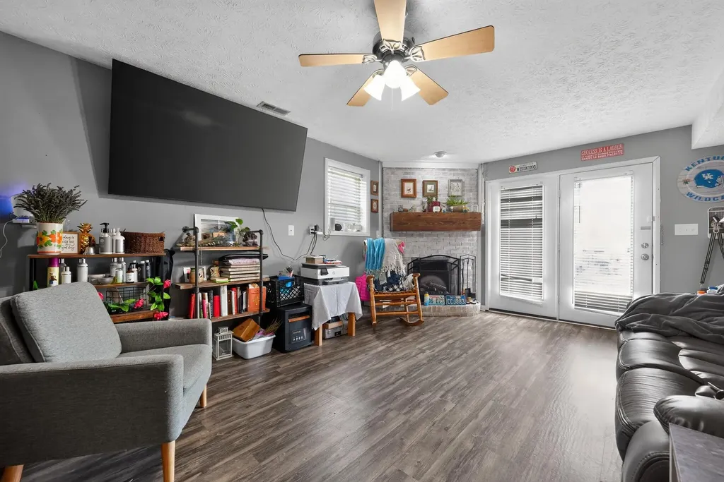 501 Scenic View Circle Berea KY 40403