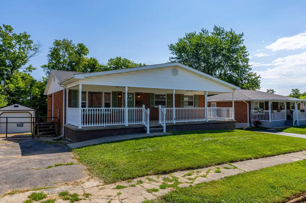 735 Eden Court Lexington KY 40505