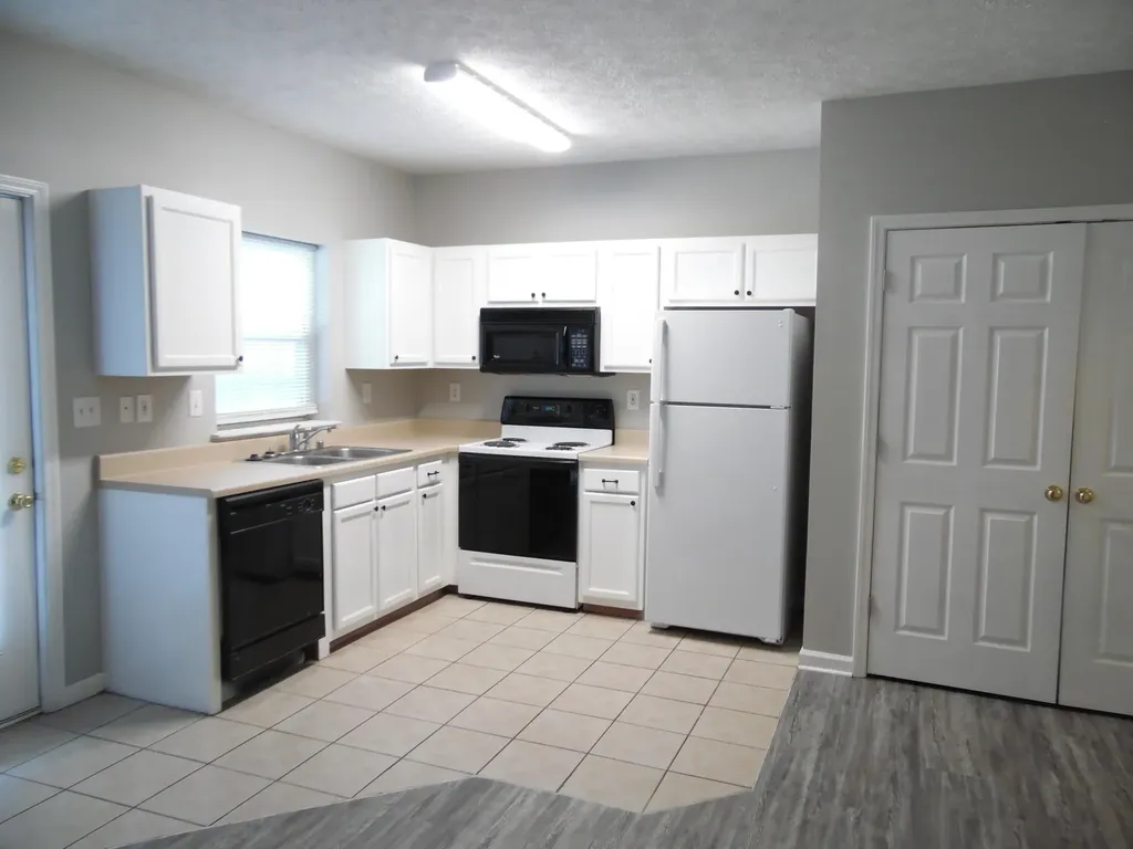 2781 Jacquelyn Lane Lexington KY 40511