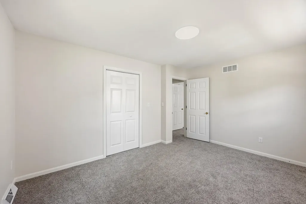 3316 Lyon Drive Lexington KY 40513