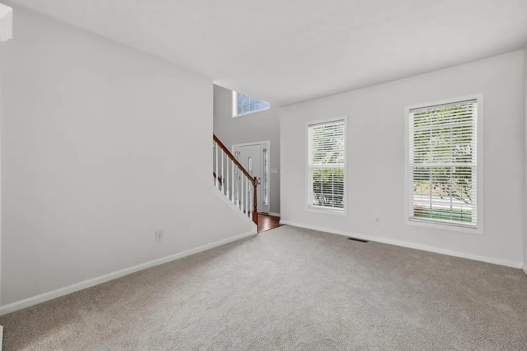 504 Thames Circle Nicholasville KY 40356