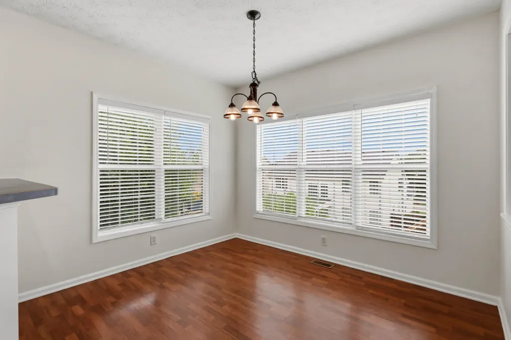 504 Thames Circle Nicholasville KY 40356