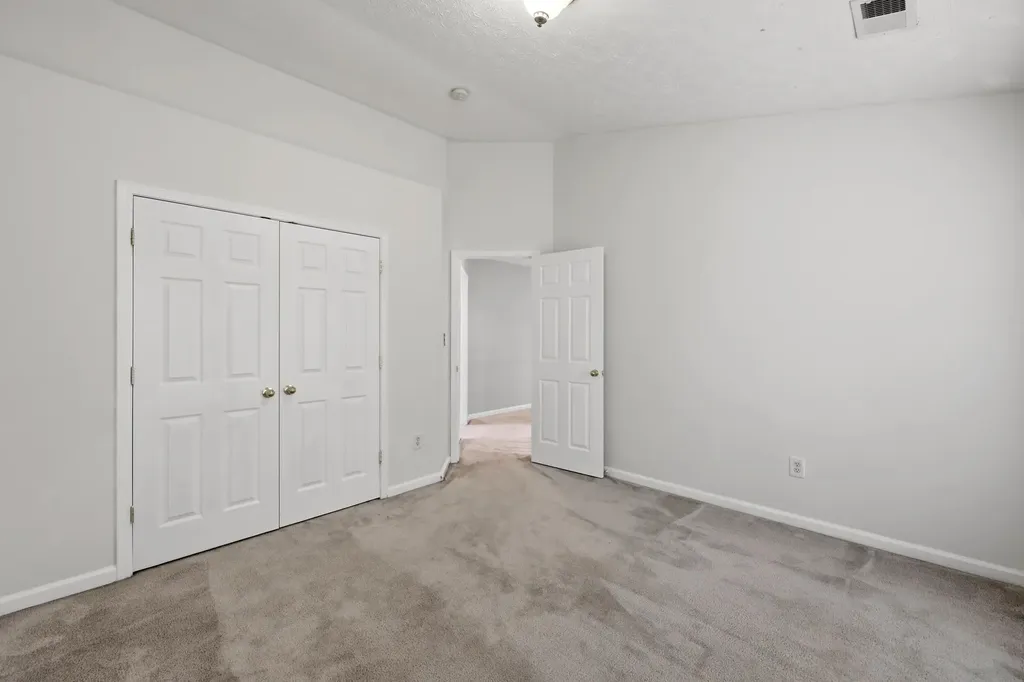 504 Thames Circle Nicholasville KY 40356