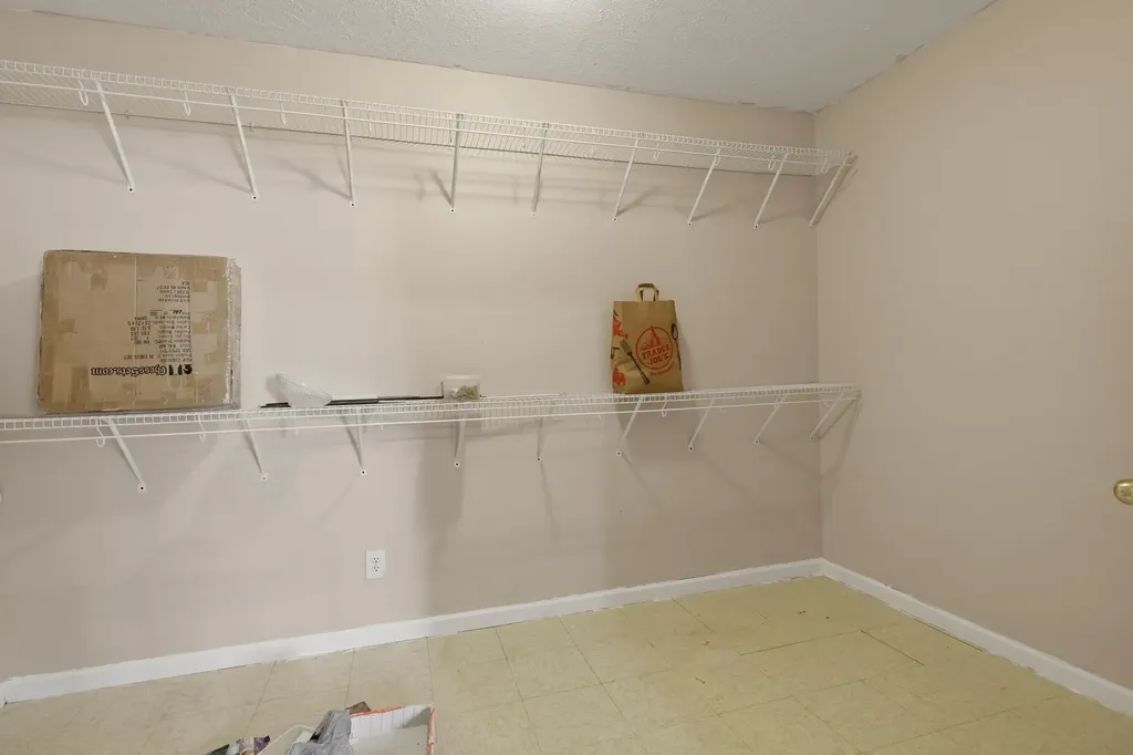 504 Thames Circle Nicholasville KY 40356