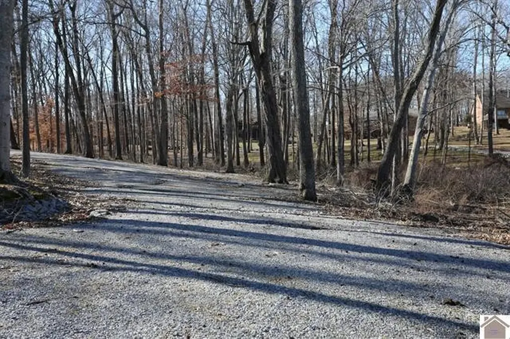 Lot 31 & 32 Windward Lane Murray KY 42071