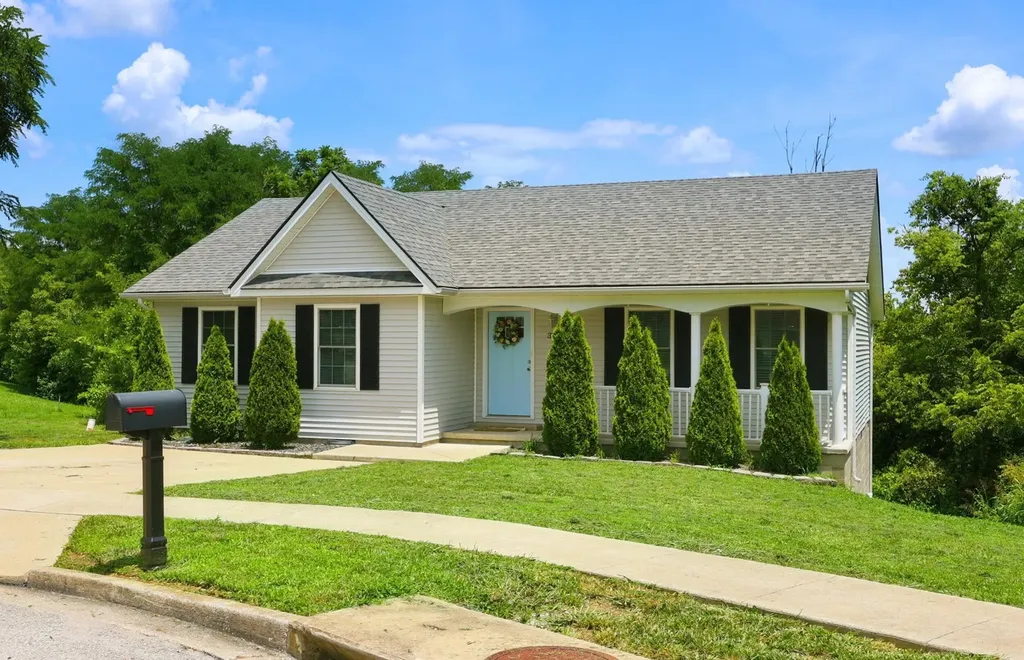 373 Village Drive Berea KY 40403