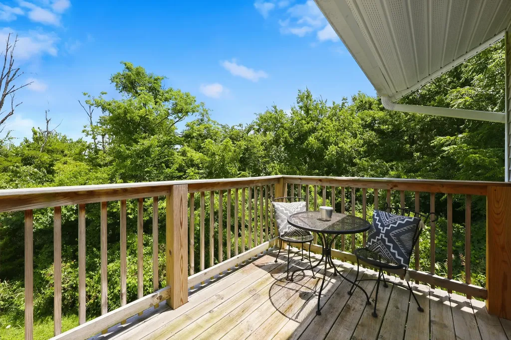 373 Village Drive Berea KY 40403