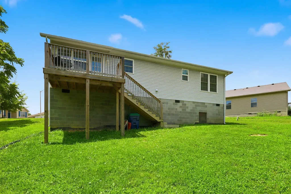 373 Village Drive Berea KY 40403