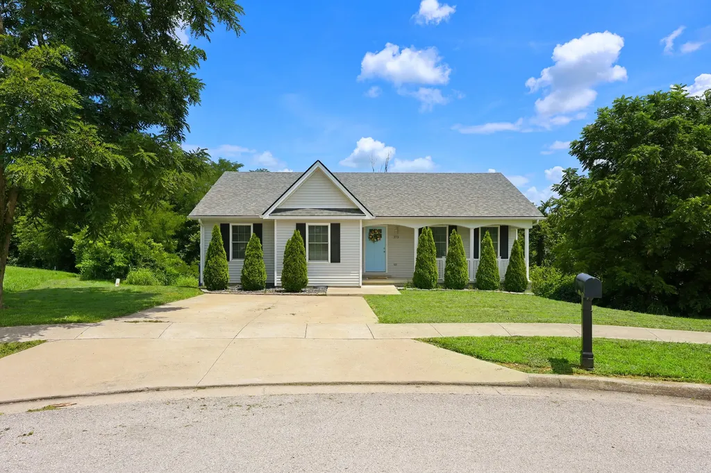 373 Village Drive Berea KY 40403