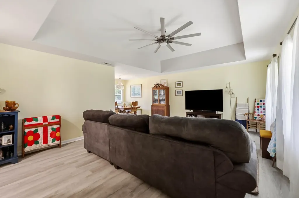 373 Village Drive Berea KY 40403