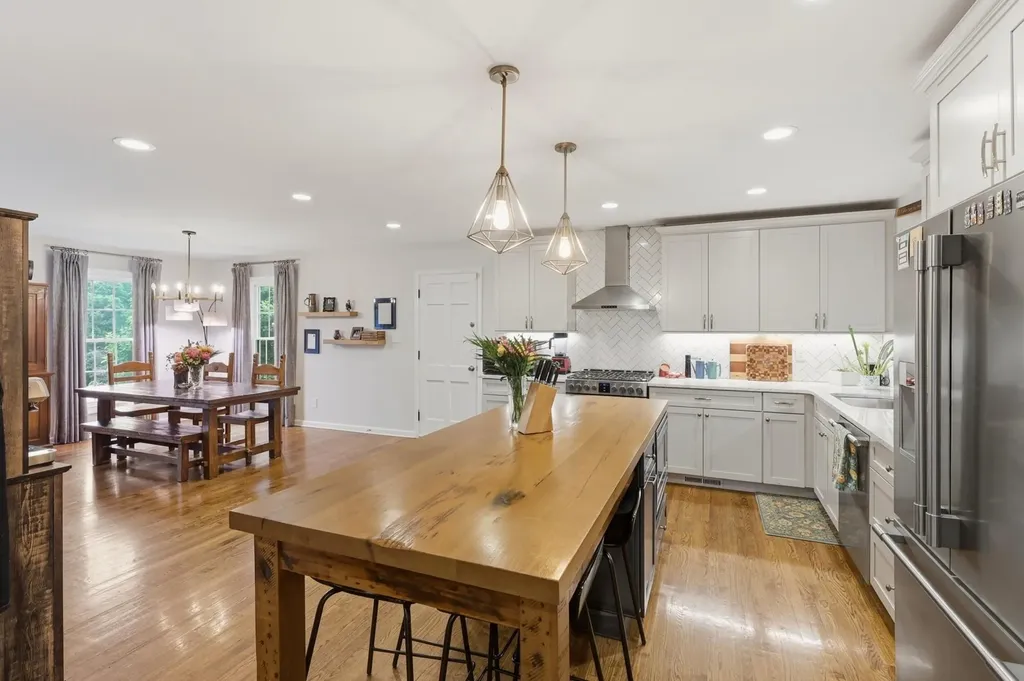 3421 Nantucket Drive Lexington KY 40502
