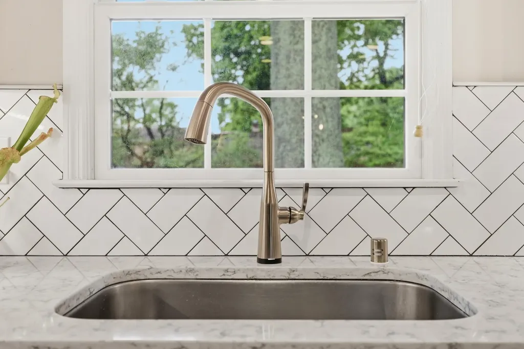3421 Nantucket Drive Lexington KY 40502