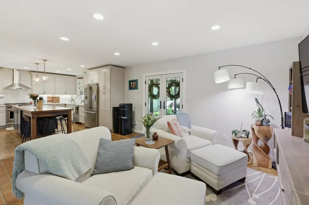 3421 Nantucket Drive Lexington KY 40502