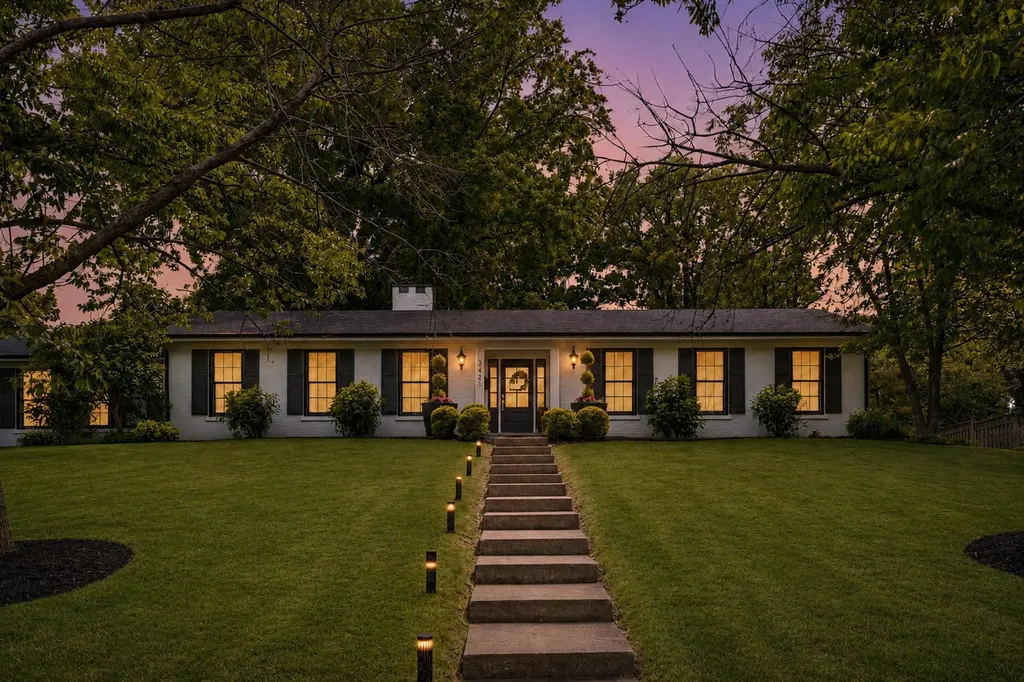 3421 Nantucket Drive Lexington KY 40502
