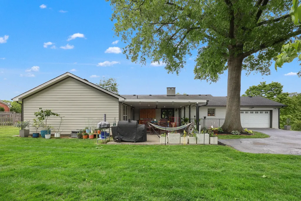 3421 Nantucket Drive Lexington KY 40502