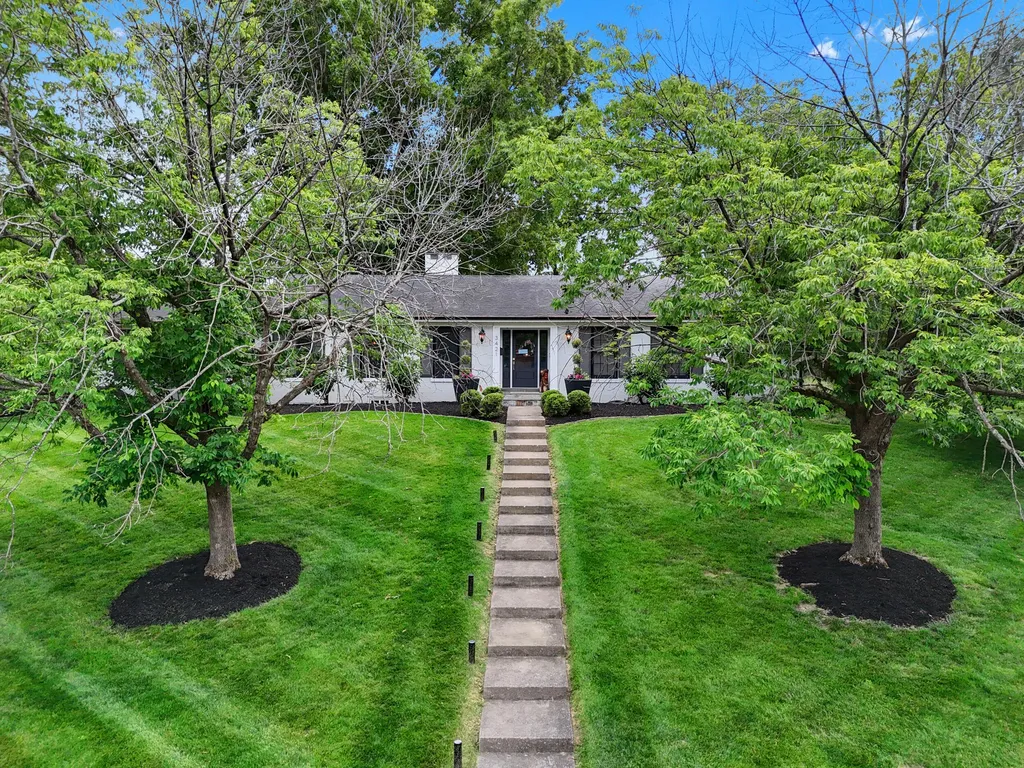 3421 Nantucket Drive Lexington KY 40502