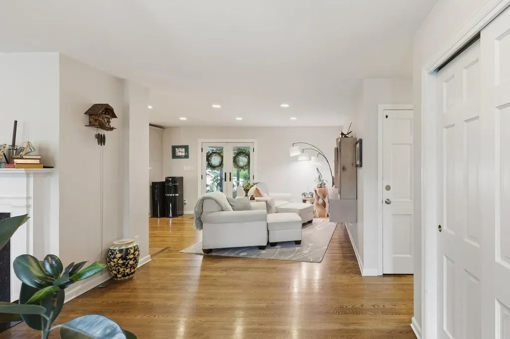 3421 Nantucket Drive Lexington KY 40502