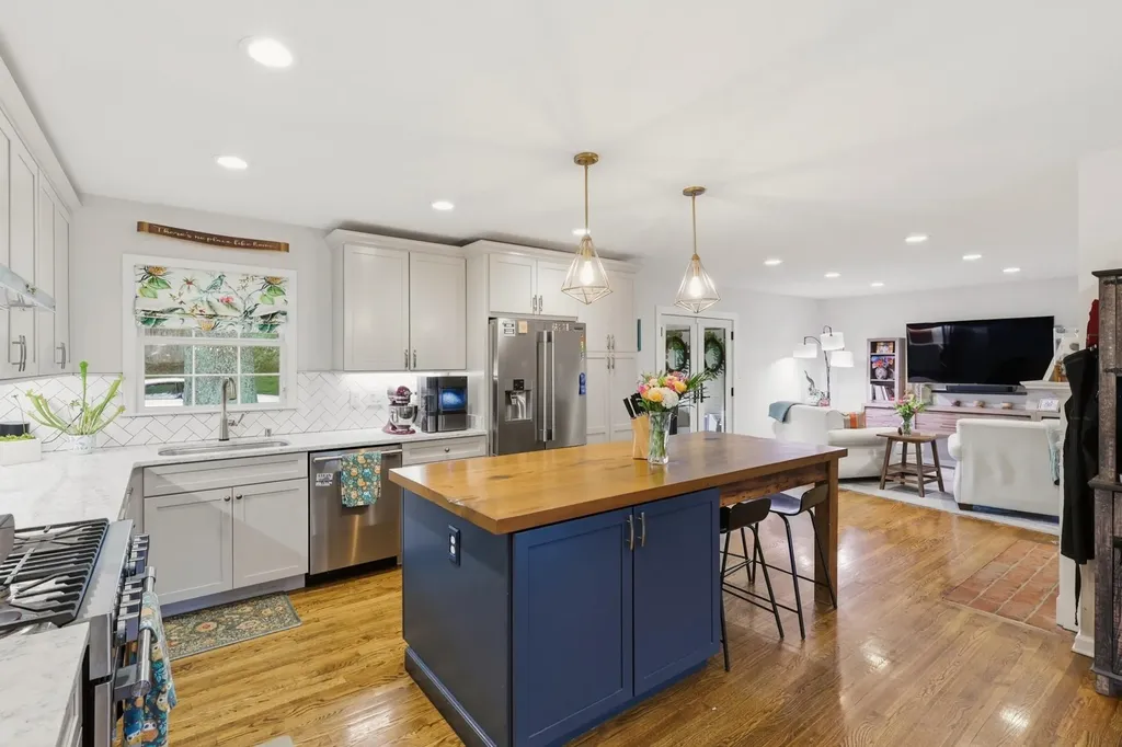 3421 Nantucket Drive Lexington KY 40502