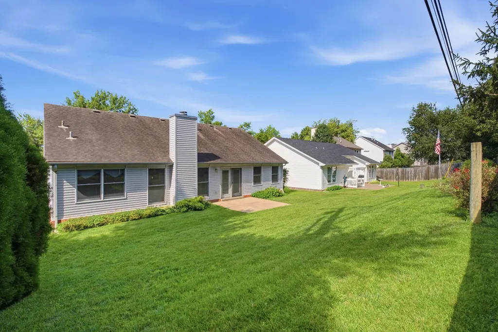 465 Whitfield Drive Lexington KY 40515
